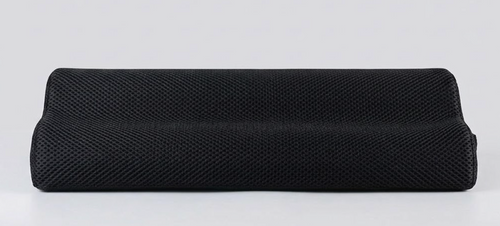Repose-pieds ergonomique en mousse à mémoire de forme noir, vue de face